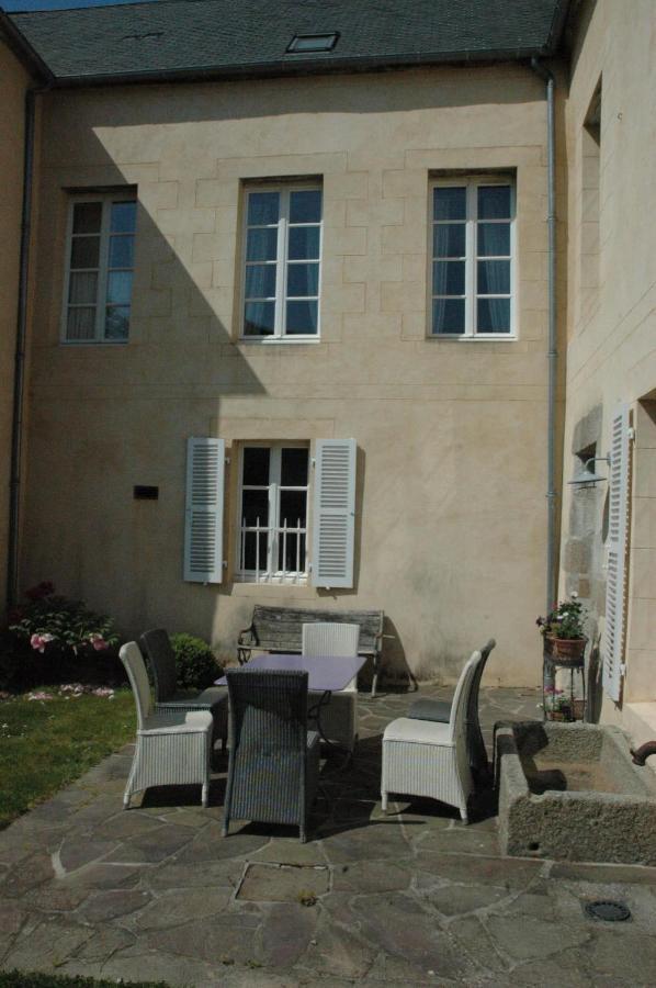 Manoir Du Mesnil De Bas Villa Brehal Bagian luar foto