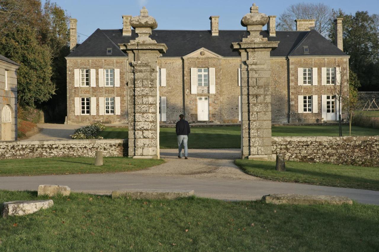Manoir Du Mesnil De Bas Villa Brehal Bagian luar foto